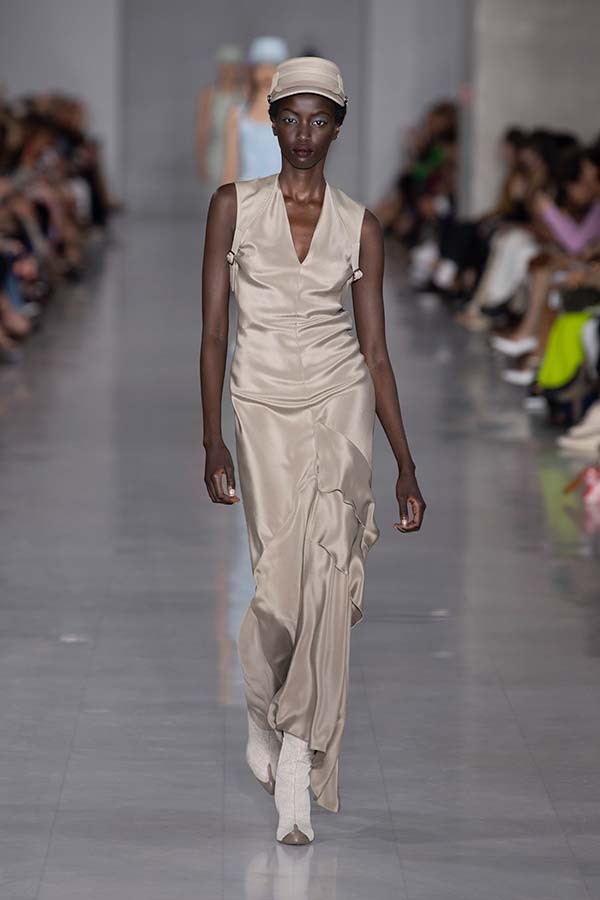 Mm Look 050 600x900 Max Mara Mm Look 050 600x900 Max Mara