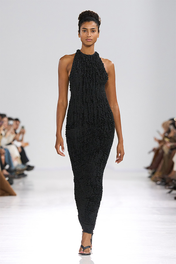 New Spring/Summer 2026 Runway Show: Modern Rococo - Max Mara