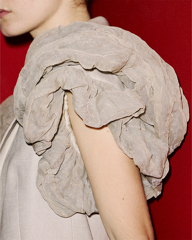 Max Mara Spring/Summer 2026 Fashion Show - Backstage shot showing shoulder detail on the blazer.