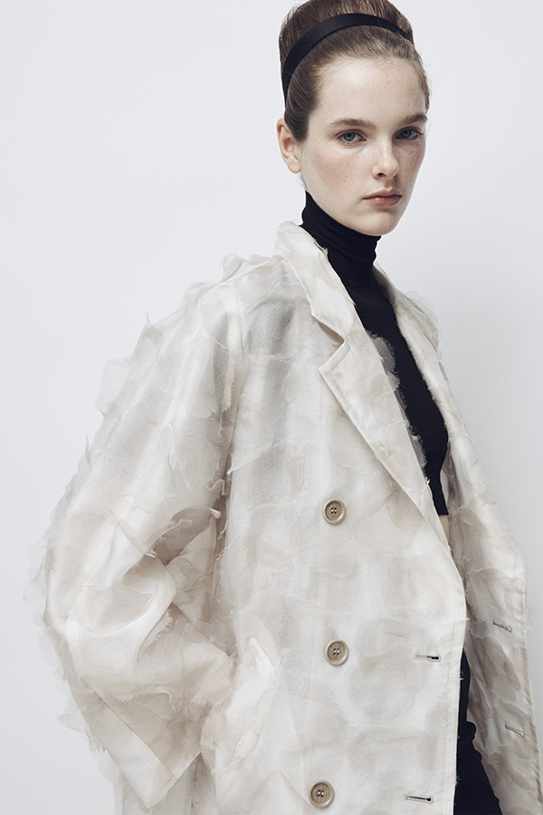01 Max Mara